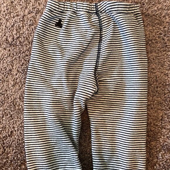 Gap striped sweat pants 18-24mo GUC - Picture 3 of 3